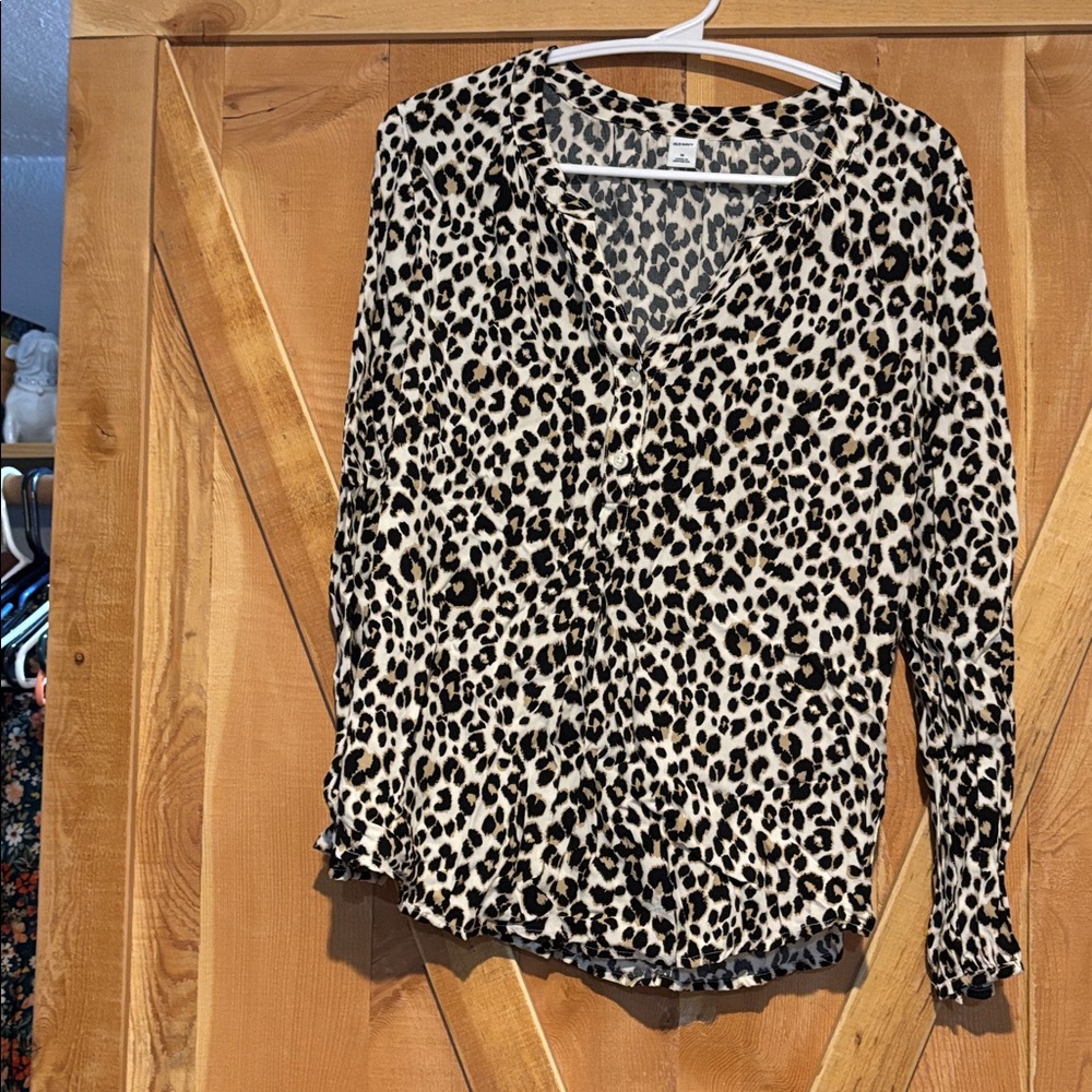 Women’s Animal Print Shirt